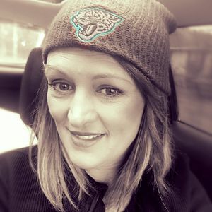 Meet your Posher, Holly